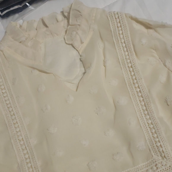 💕1 L left New boutique polka dot top - Picture 12 of 14